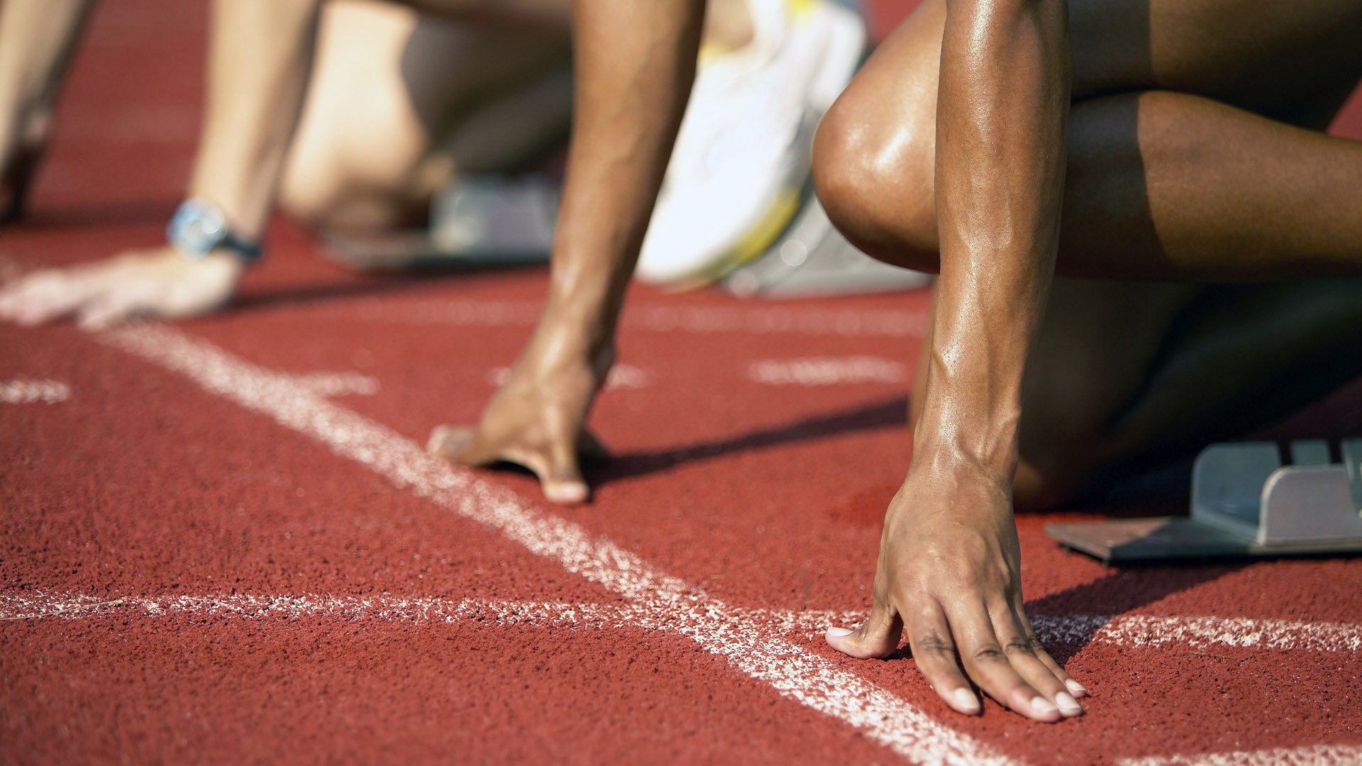 “中超联赛电视转播覆盖全国各大平台，再创新高”，2021中超赛事转播权